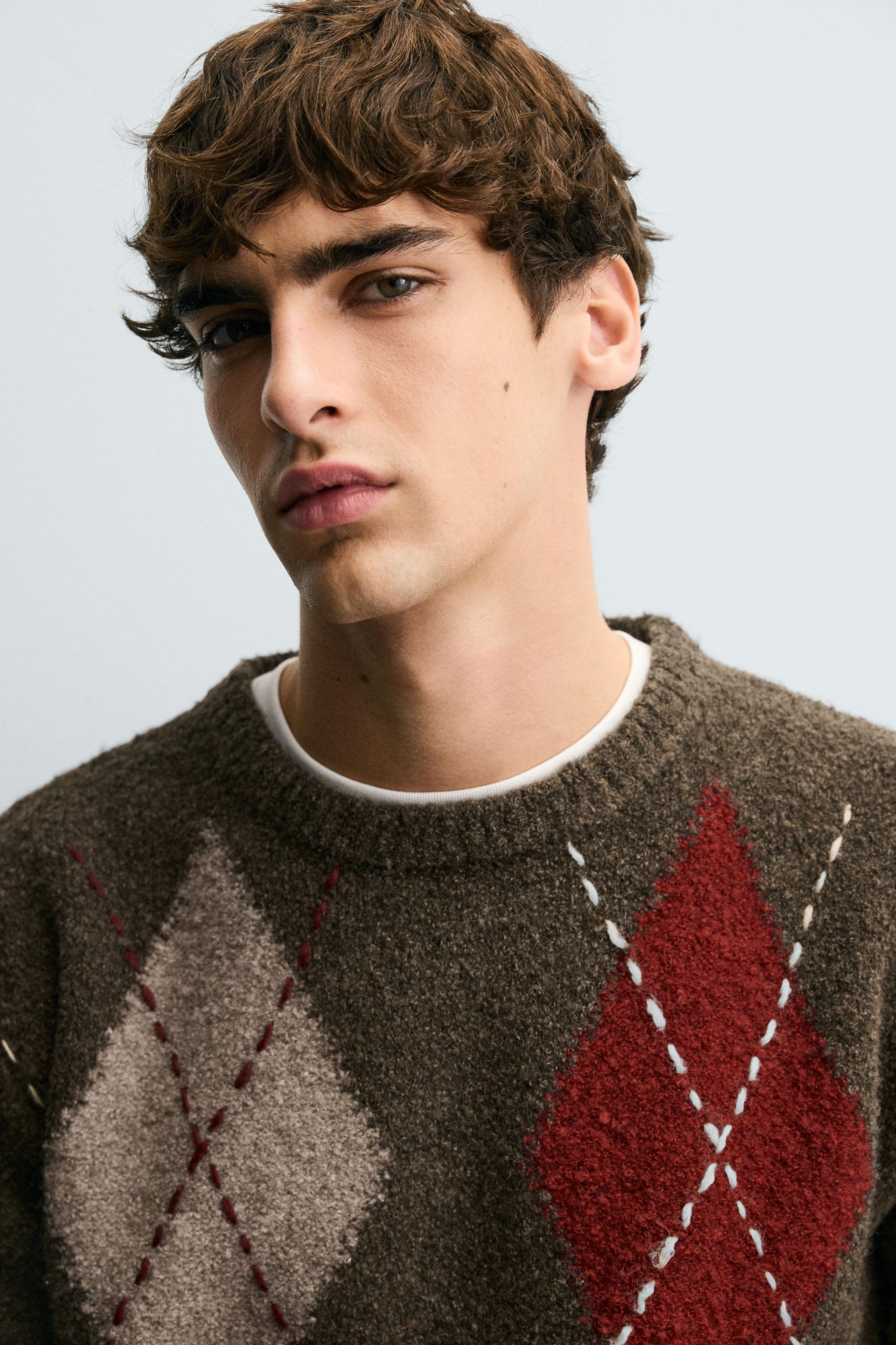 DIAMOND JACQUARD JUMPER